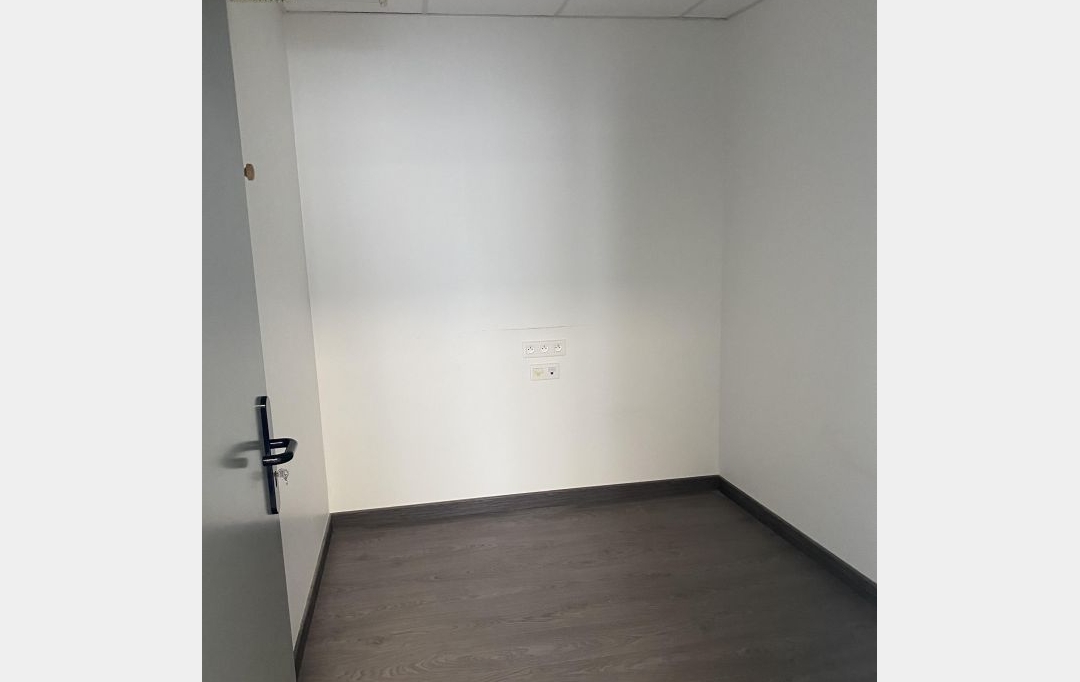 Résidences 81 : Office | CARMAUX (81400) | 48 m2 | 780 € 