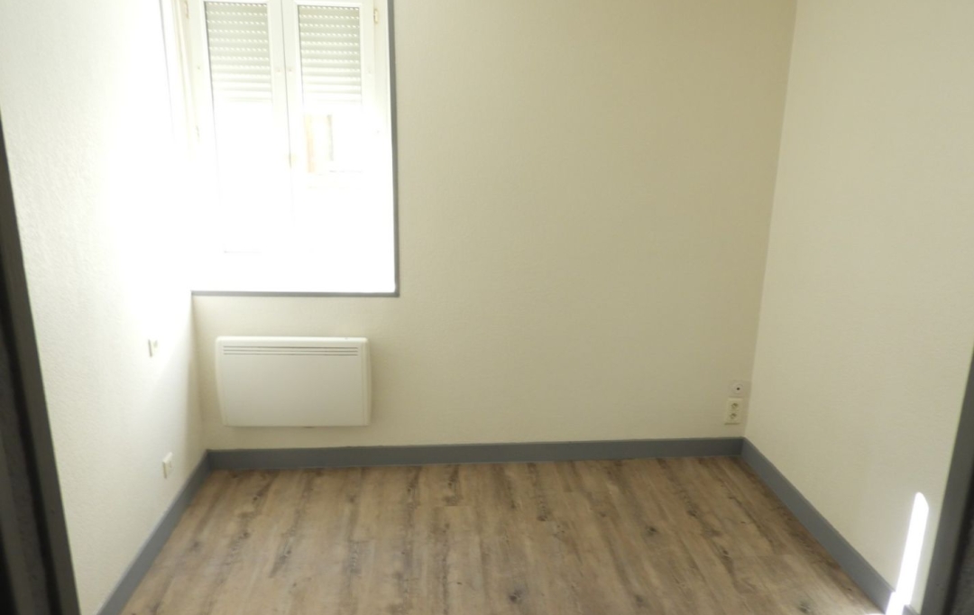 Résidences 81 : Appartement | REALMONT (81120) | 20 m2 | 350 € 