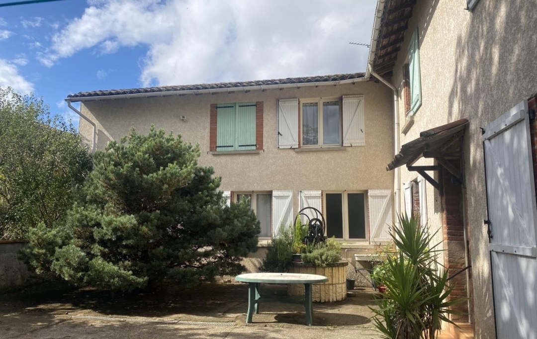 Résidences 81 : House | CAMBON (81990) | 270 m2 | 255 000 € 